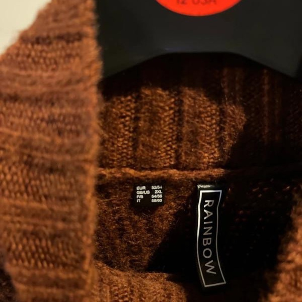 Brand new copper burnt orange knitted turtle neck jumper size 2xl